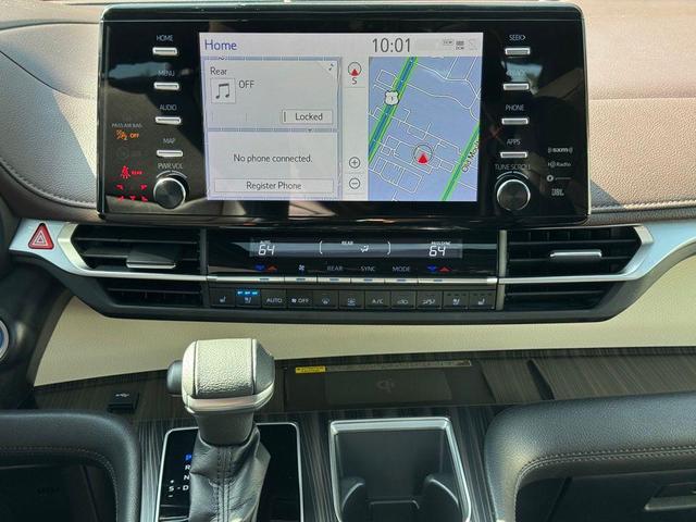 Photo of 2022 Ruby Flare Pearl Toyota Sienna