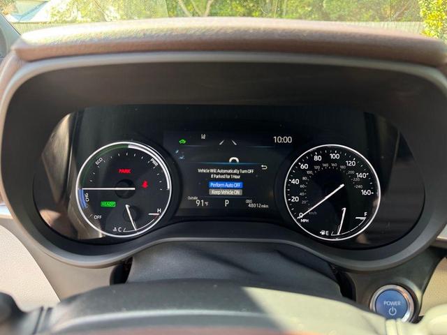 Photo of 2022 Ruby Flare Pearl Toyota Sienna