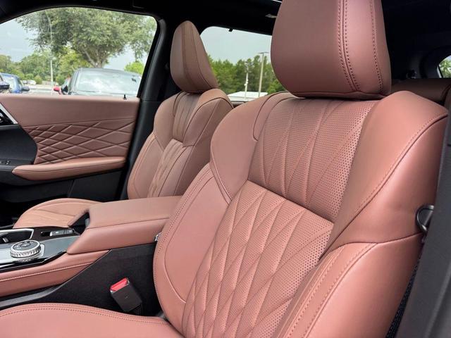 Photo of 2025 Graphite Gray Mitsubishi Outlander