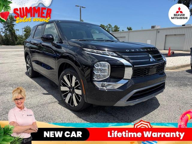 Photo of 2025 Black Mitsubishi Outlander