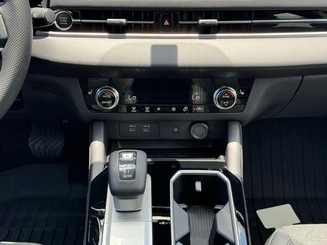Photo of 2025 Black Mitsubishi Outlander