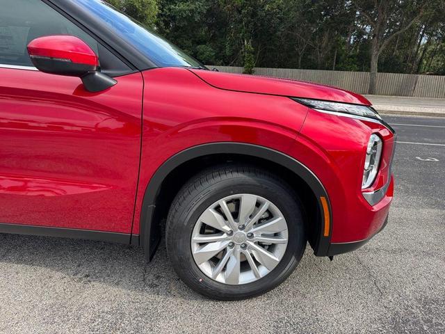 Photo of 2025 Diamond Mitsubishi Outlander