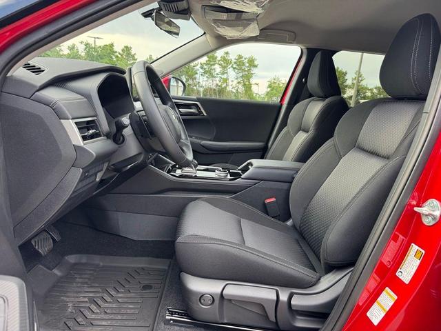 Photo of 2025 Diamond Mitsubishi Outlander