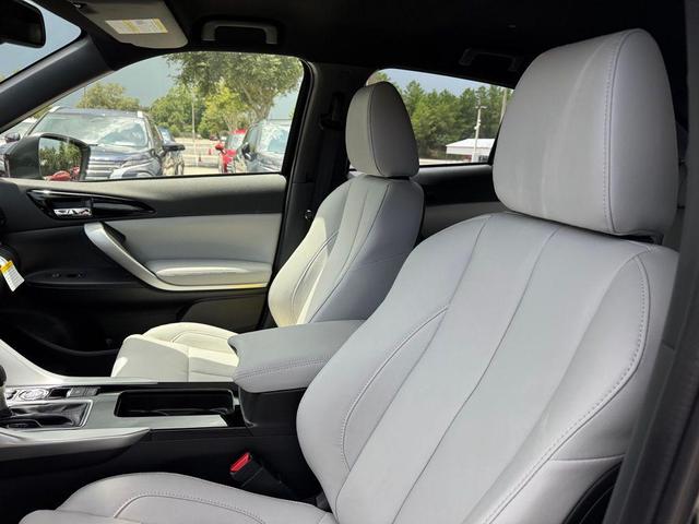 Photo of 2025 Black Mitsubishi Eclipse Cross
