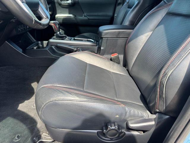 Photo of 2018 Cavalry Blue Toyota Tacoma