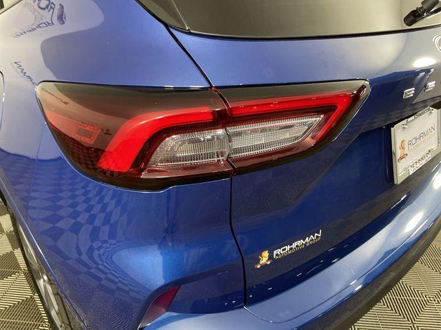 Photo of 2023 Blue Ford Escape