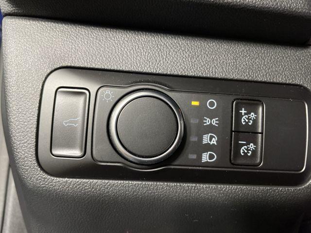 Photo of 2023 Blue Ford Escape