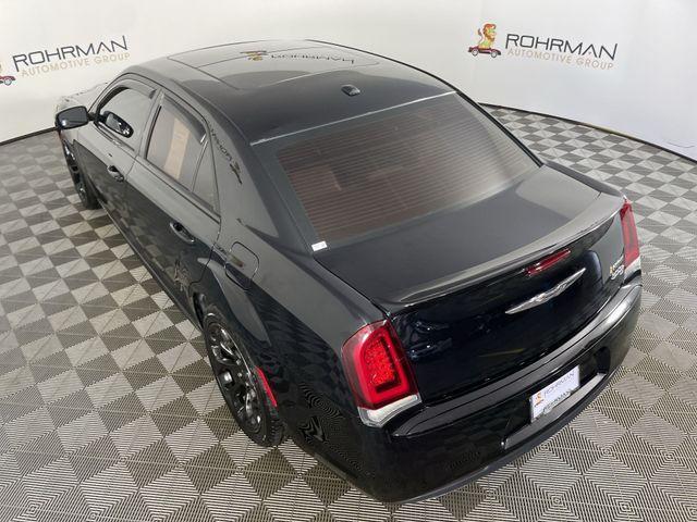 Photo of 2017 Gloss Black Chrysler 300