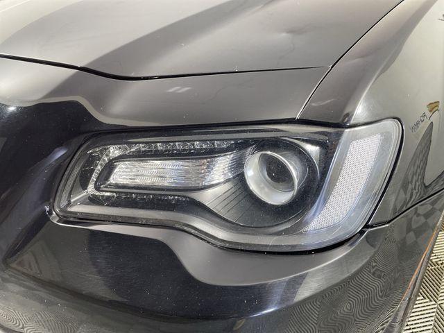 Photo of 2017 Gloss Black Chrysler 300
