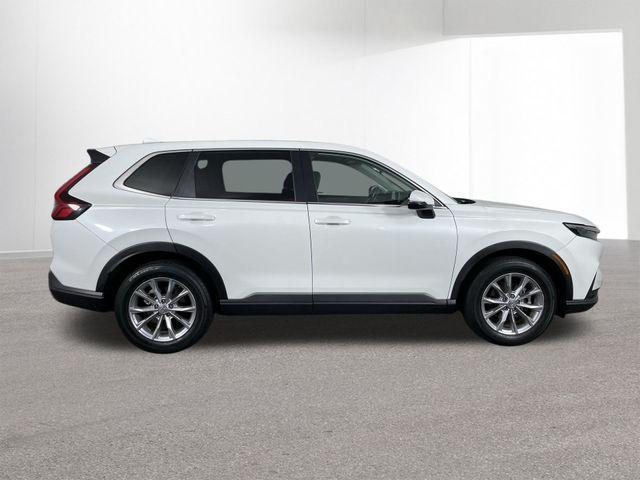Photo of 2023 White Honda CR-V