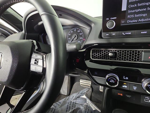 Photo of 2024 Gray Honda Civic