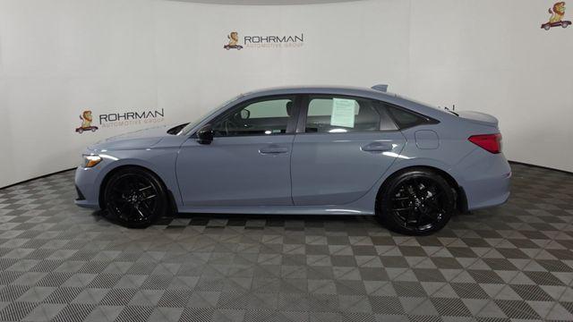 Photo of 2024 Gray Honda Civic