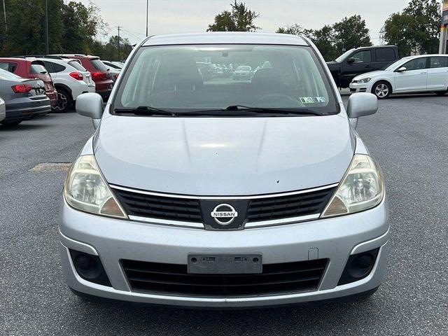 Photo of 2007 Brilliant Silver Metallic Nissan Versa