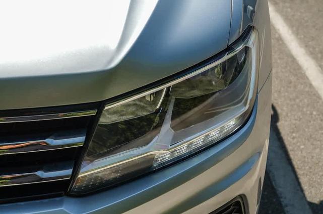 Photo of 2021 Pyrite Silver Metallic Volkswagen Tiguan