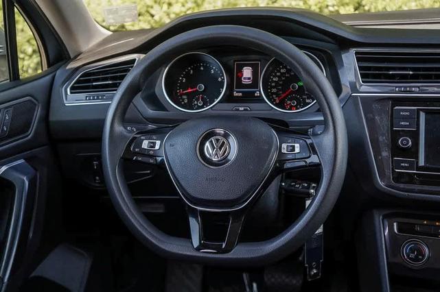 Photo of 2021 Pyrite Silver Metallic Volkswagen Tiguan