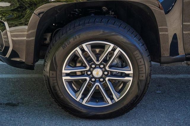 Photo of 2021 Black Chevrolet Colorado