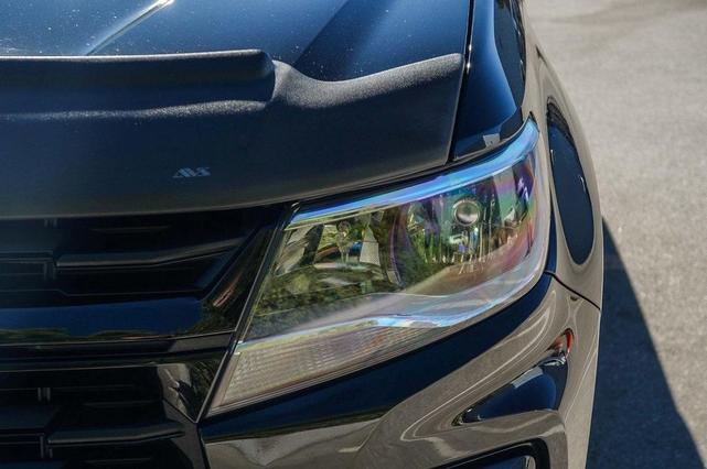Photo of 2021 Black Chevrolet Colorado