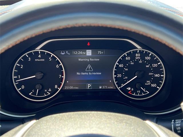 Photo of 2021 Pearl White Tricoat Nissan Maxima