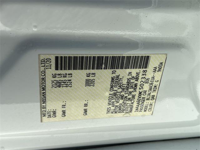 Photo of 2021 Pearl White Tricoat Nissan Maxima