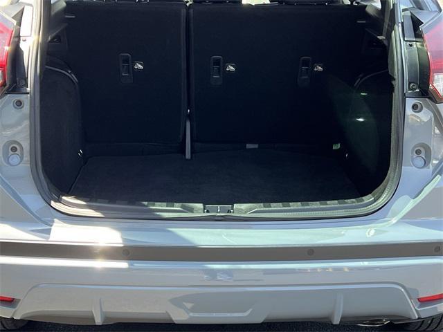 Photo of 2022 Boulder Gray Pearl Nissan Kicks