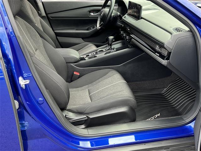 Photo of 2024 Still Night Pearl Honda Accord Hybrid