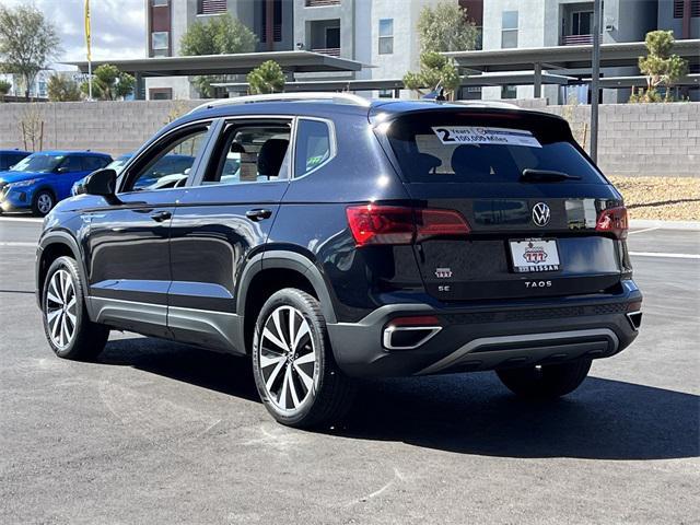 Photo of 2022 Deep Black Volkswagen Taos