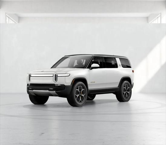 Photo of 2023 Glacier White Rivian R1S
