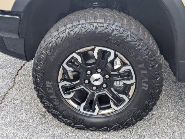 Photo of 2022 Sand Dune Metallic Chevrolet Silverado 1500
