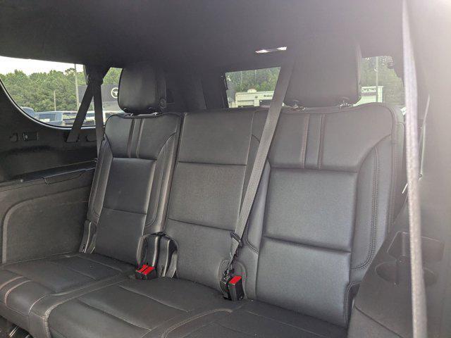 Photo of 2022 Black Chevrolet Suburban