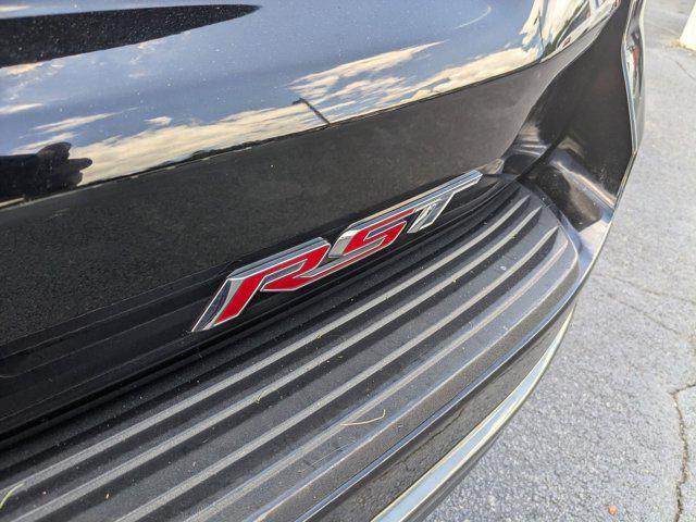 Photo of 2022 Black Chevrolet Suburban