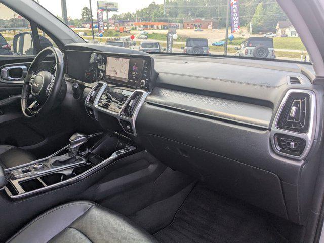 Photo of 2022 Wolf Gray Kia Sorento
