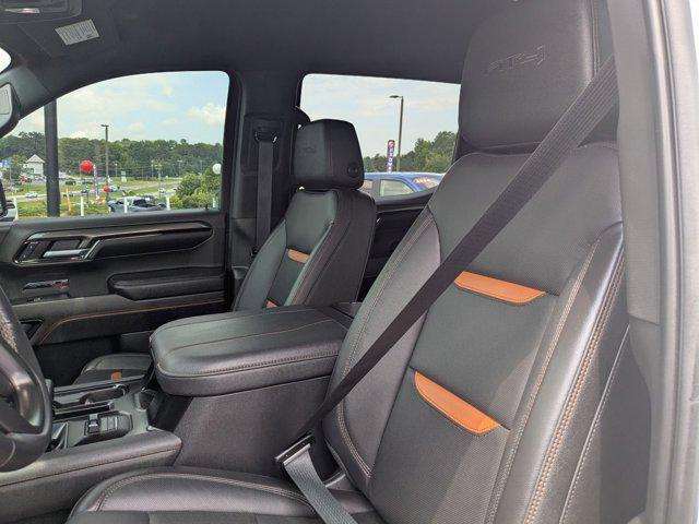 Photo of 2023 Summit White GMC Sierra 1500