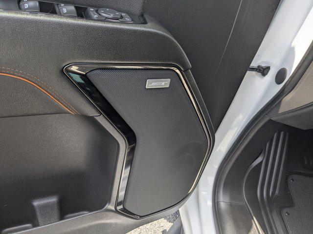 Photo of 2023 Summit White GMC Sierra 1500