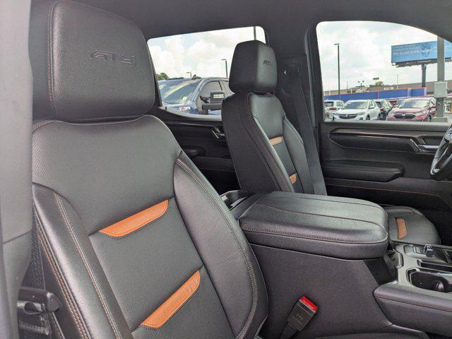 Photo of 2023 Summit White GMC Sierra 1500