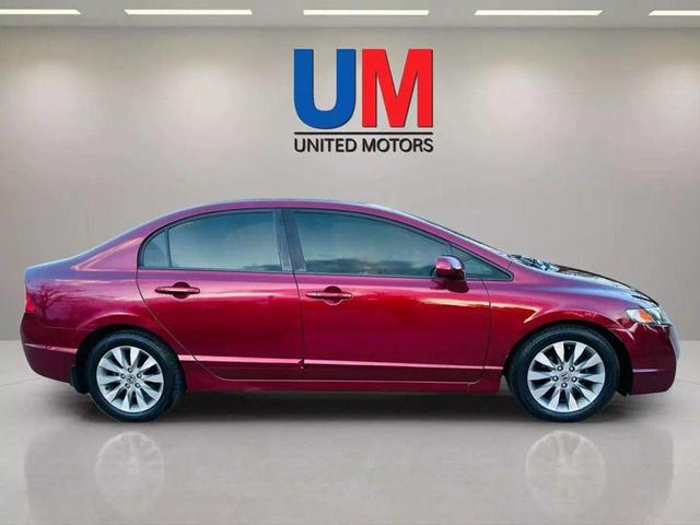 Photo of 2009 Tango Red Pearl Honda Civic