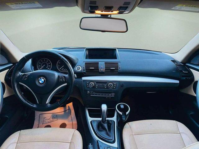 Photo of 2011 Blue BMW 128