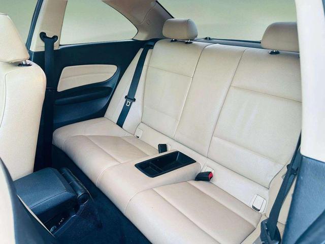 Photo of 2011 Blue BMW 128