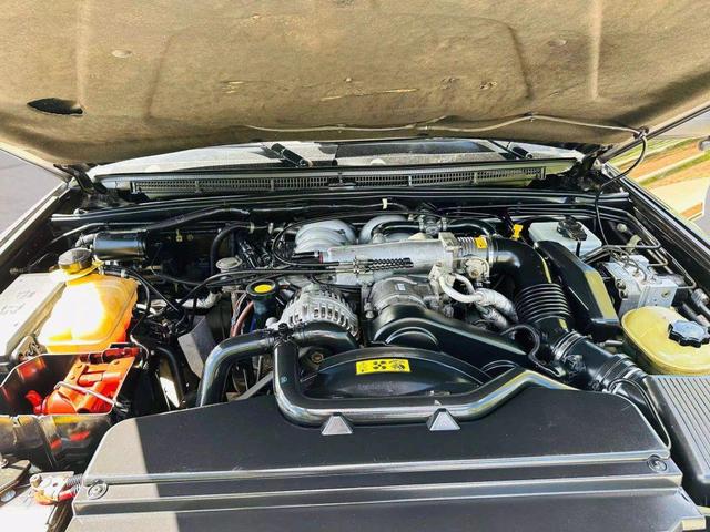 Photo of 2004 Java Black Land Rover Discovery