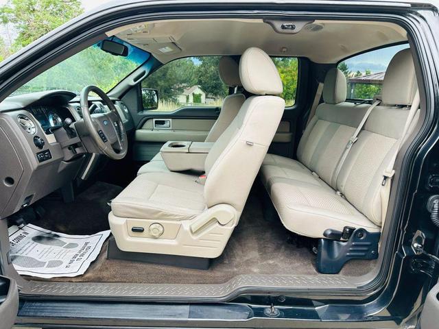 Photo of 2010 Tuxedo Black Ford F-150