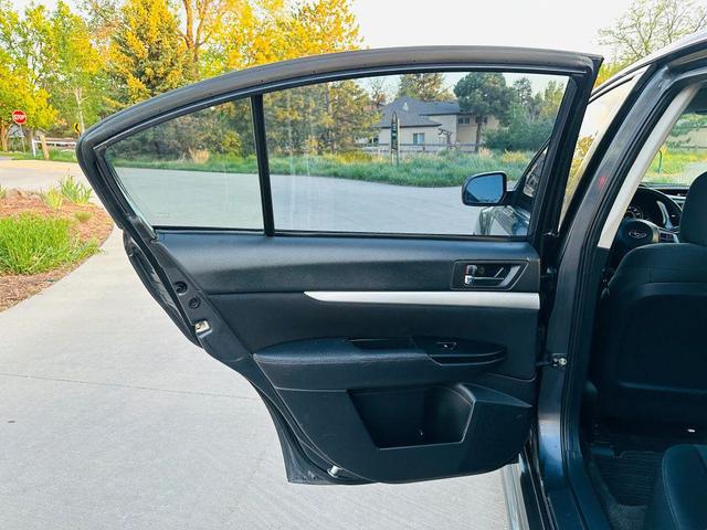 Photo of 2013 Graphite Gray Metallic Subaru Legacy