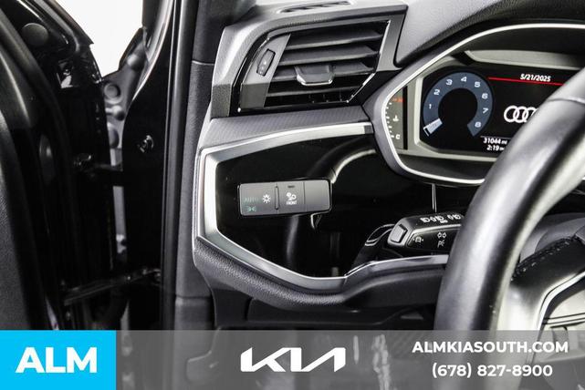 Photo of 2024 Chronos Gray Metallic Audi Q3