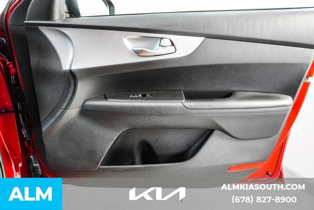 Photo of 2024 Currant Red Kia Forte