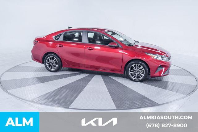 Photo of 2024 Currant Red Kia Forte