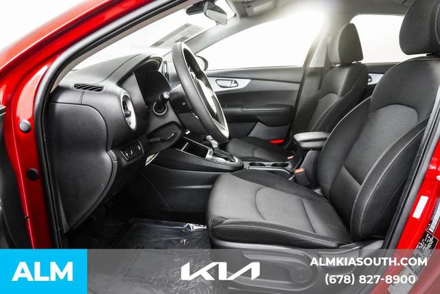 Photo of 2024 Currant Red Kia Forte