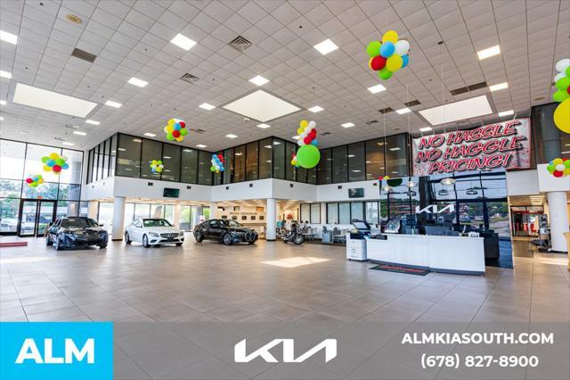 Photo of 2023 Runway Red Kia Niro