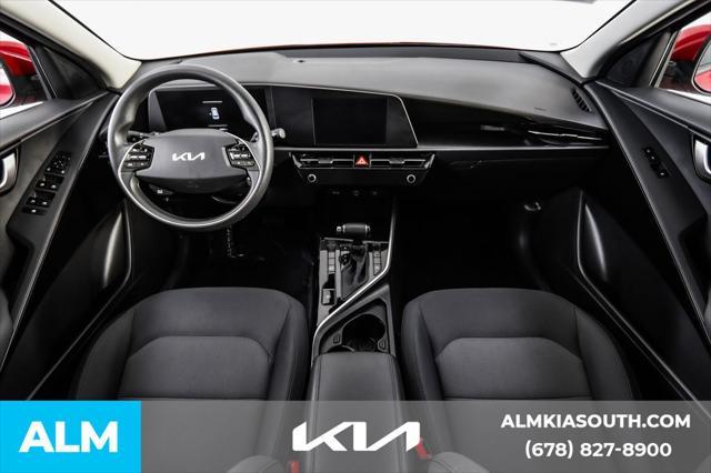 Photo of 2023 Runway Red Kia Niro