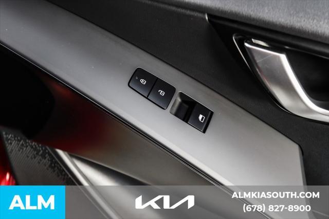 Photo of 2023 Runway Red Kia Niro