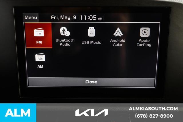 Photo of 2023 Runway Red Kia Niro