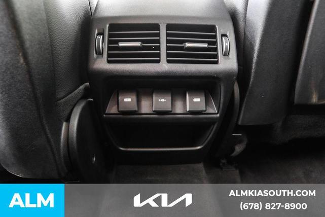 Photo of 2020 Black Land Rover Discovery Sport