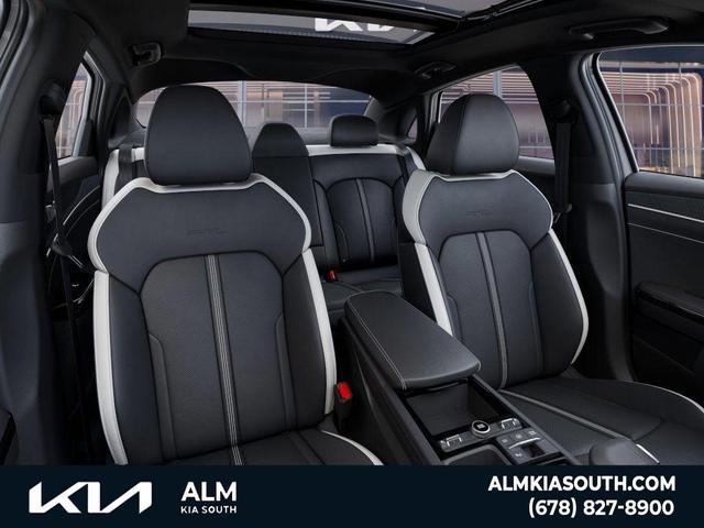 Photo of 2025 Wolf Gray Kia K5